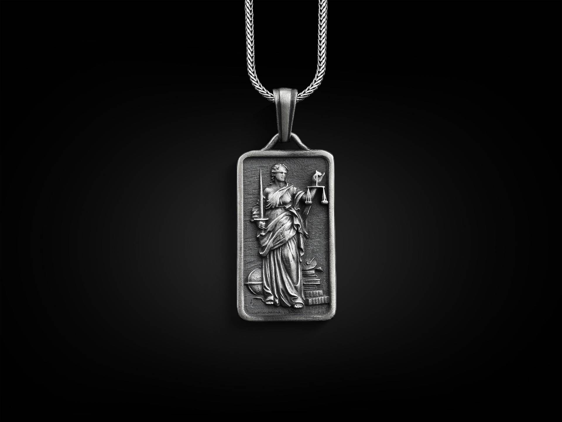 Lady Justitia 925 Silberkette, Sterlingsilber Die Skala Der Gerechtigkeit-Halskette, Personalisierte Halskette, Zierliche Gedenkgeschenk von BySilverStone