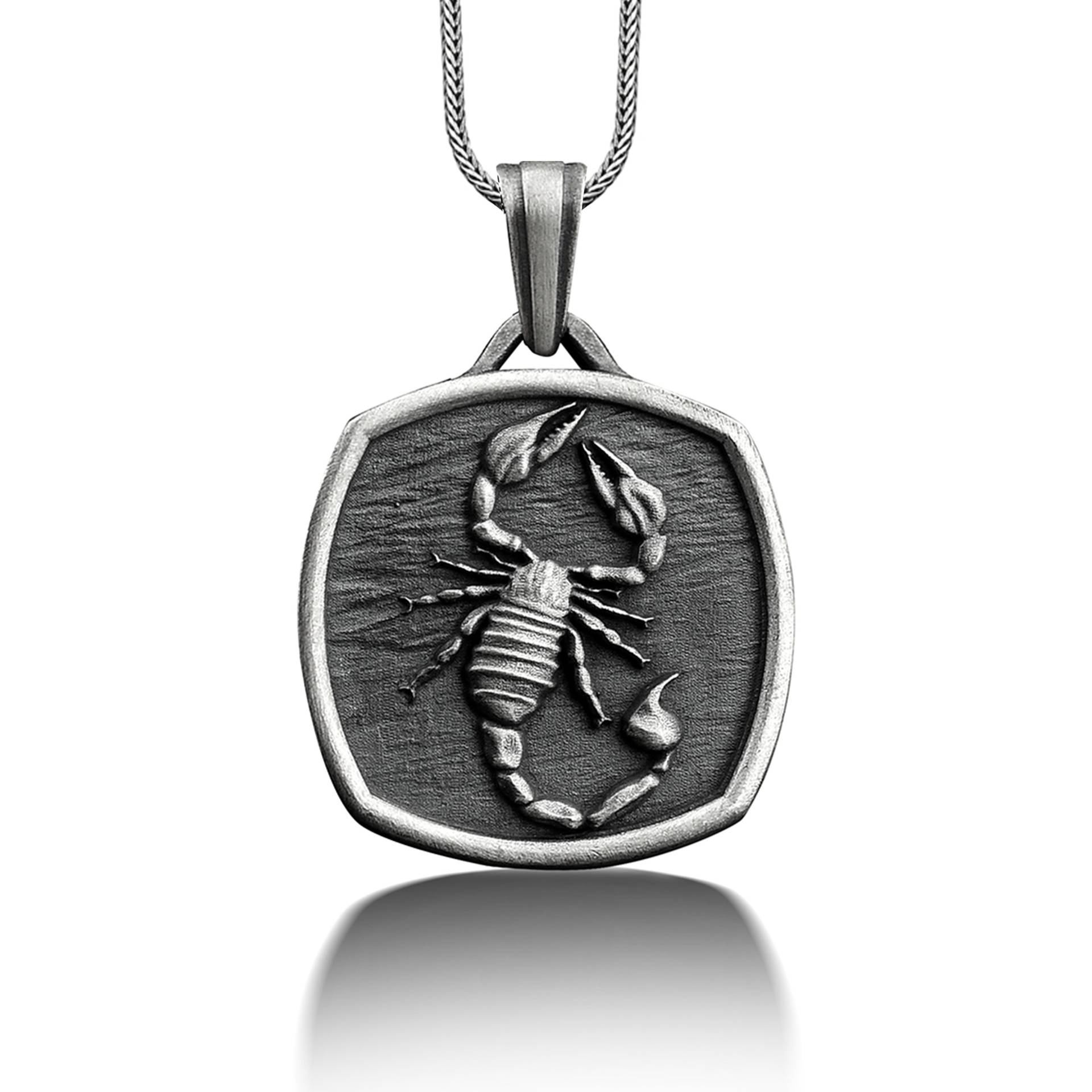Skorpion Silberkette Mit Gravur, Personalisierte Halskette Für Männer, Sternzeichen Papa von BySilverStone