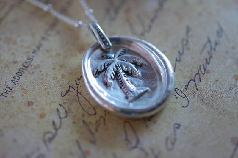 Some Beach - Palme Feinsilber Halskette von ByTheSeashoreDecor