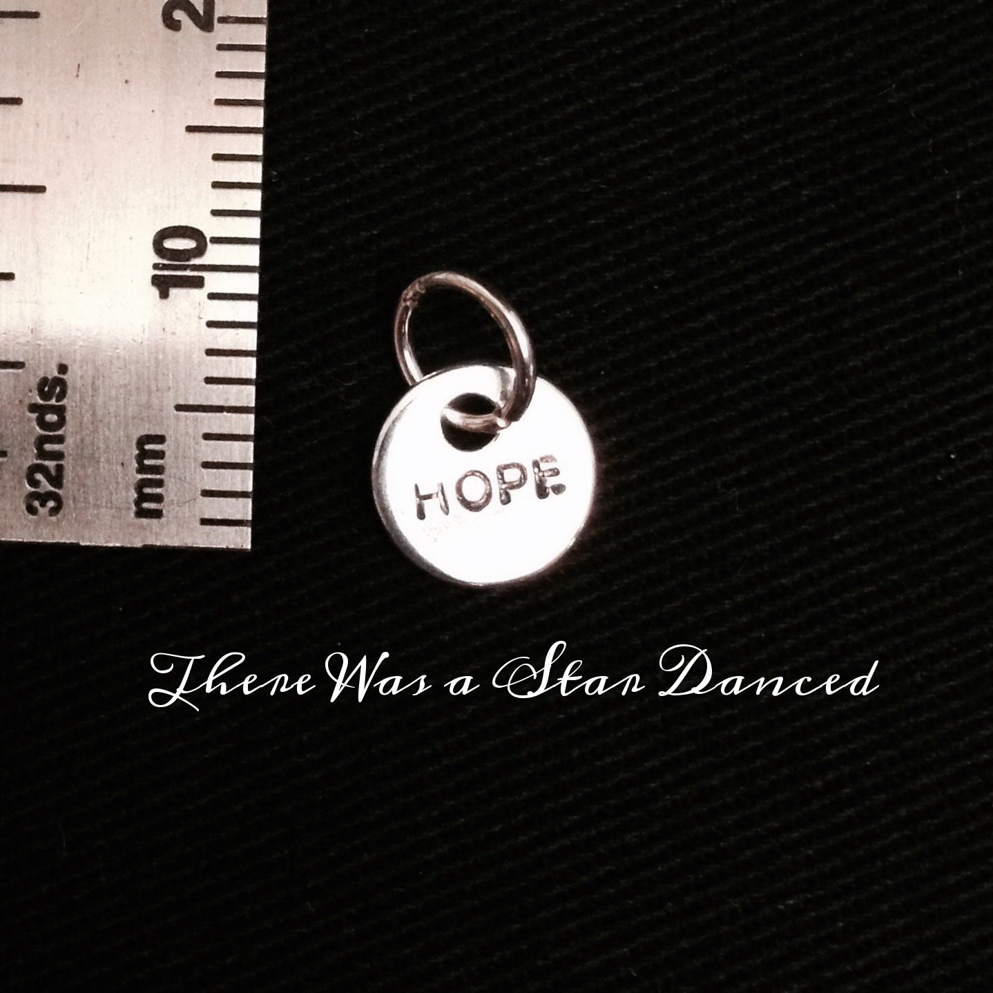 sterling Silber Kleine Wort Charme - Anhänger Tag Hoffnung Liebe Usa Wunsch sterling Silber Kleine Wort Charme - Anhänger Tag Hoffnung Liebe Usa Wunsch von ByTheStar