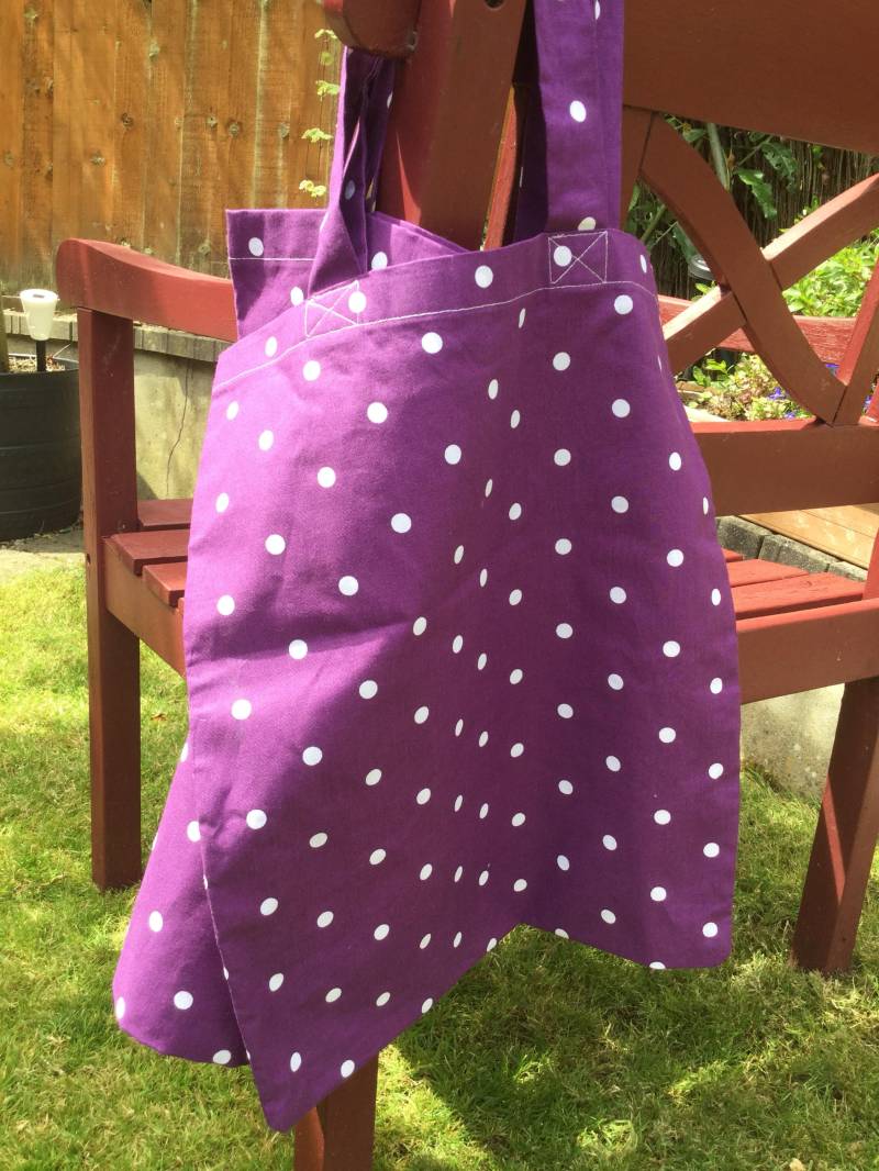 Lila Fleck Einkaufstasche von ByTheStitch