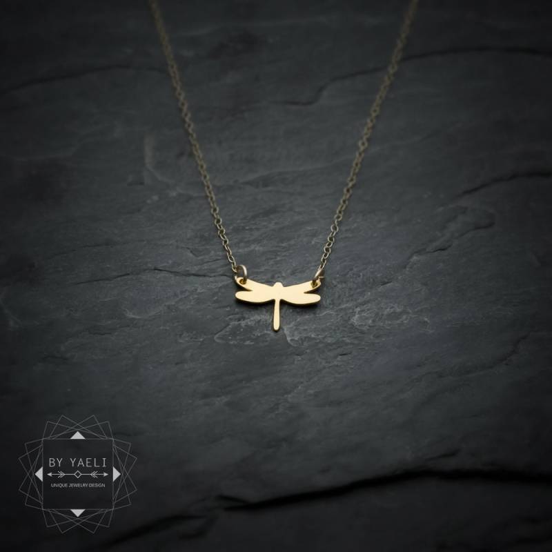 Libelle Halskette Zierlichen Winzigen Gold Charm Anhänger von ByYaeli