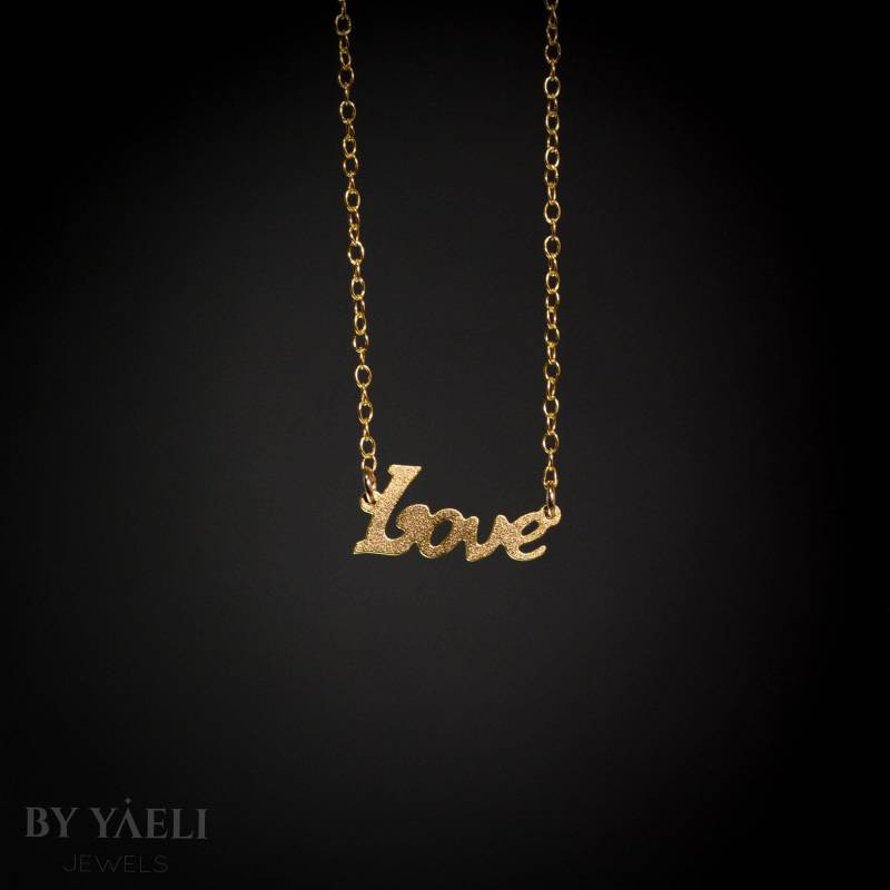 Liebe Halskette Gold Statement Personalisierte Mama Geschenk von ByYaeli