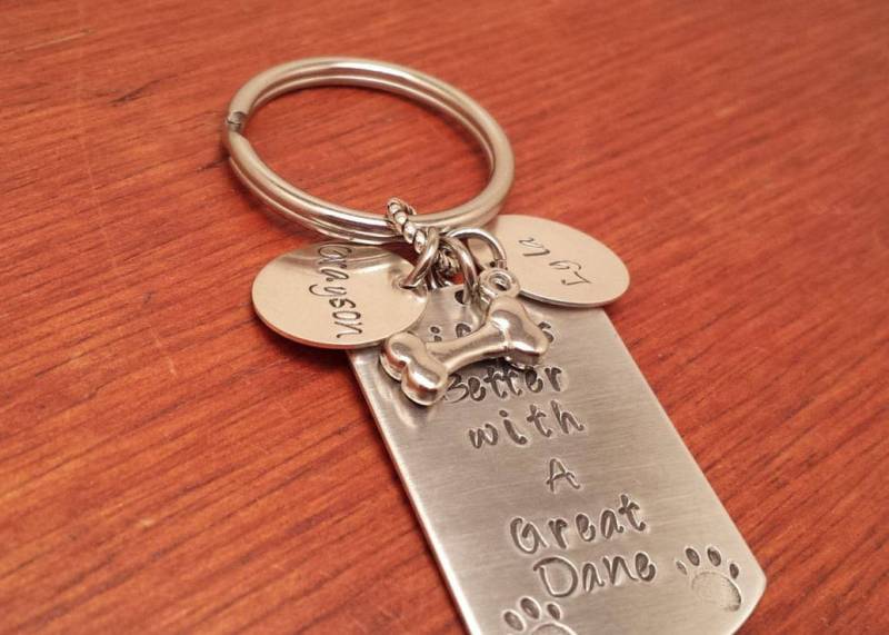 Haustier Eltern Schlüsselanhänger, Das Leben Ist Besser Mit Einer Deutschen Dogge, Hunderasse, Geschenk Für Hundeliebhaber, Benutzerdefinierte von ByalittlebitofFaith