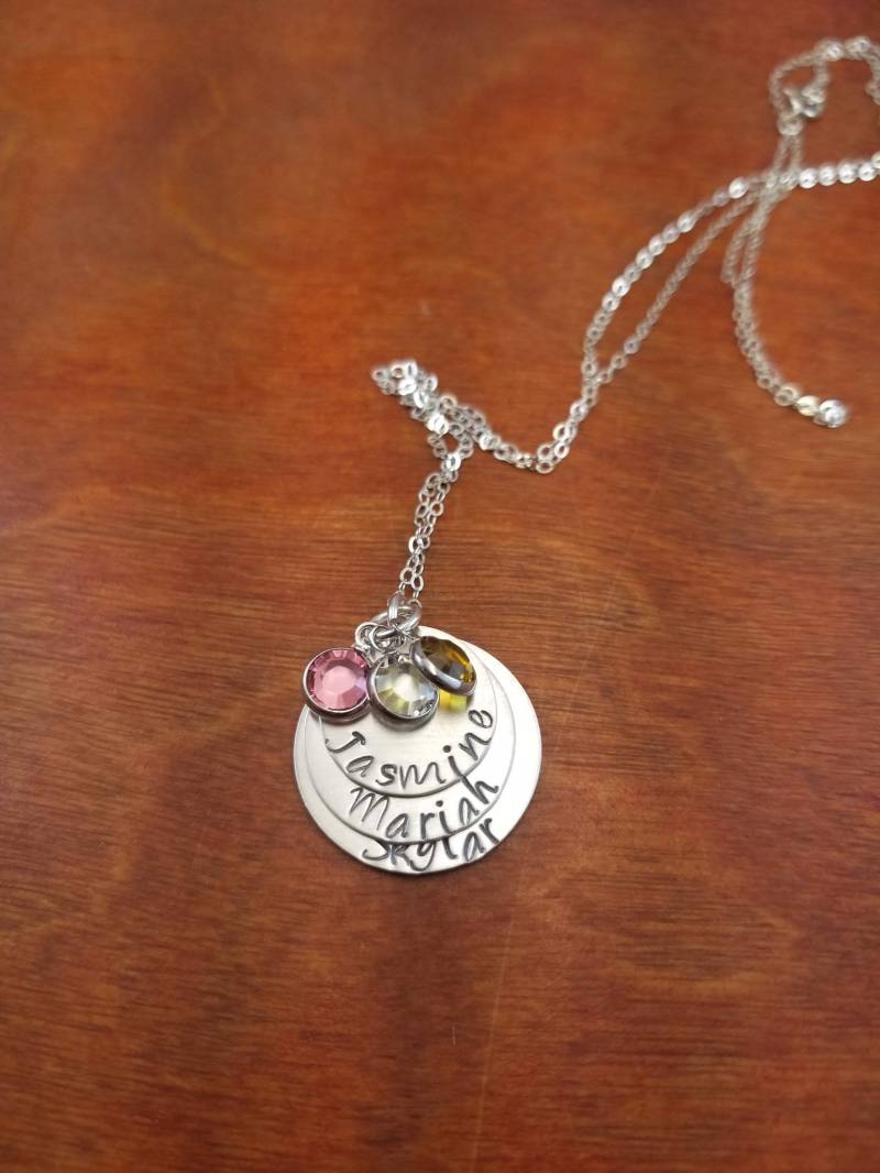 Mama Sterling Silber Geburtsstein Halskette, Kindernamen Benutzerdefinierte Muttertag Geschenk, Gestapelt Mutter Halskette von ByalittlebitofFaith