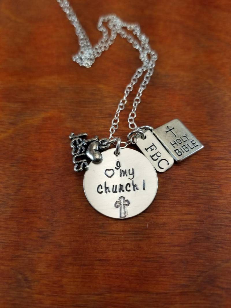 Personalisierte Hand Gestempelt Kirche Halskette, Christian, Religiöse Geschenk, Ich Liebe Meine Kirche, Pastor Prediger, Pfarrer, Jesus von ByalittlebitofFaith
