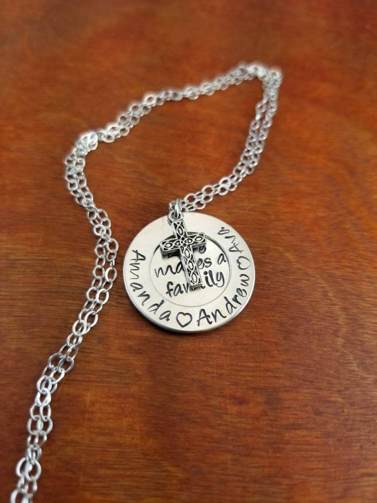 Schritt Mom Halskette, Liebe Macht Eine Familie, Stiefmutter Geschenk, Adoption, Gemischte Familie Schmuck, Hochzeit Sterling Silber, Von Hand von ByalittlebitofFaith