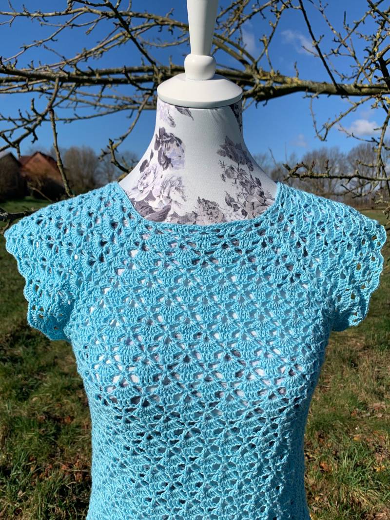 Gehäkeltes Shirt von Bymoniq