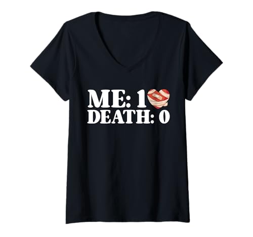 Damen Me: 1 Death: 0 Bypass Heart Surgery Get Well Soon T-Shirt mit V-Ausschnitt von Bypass Herzoperation Designs Idee