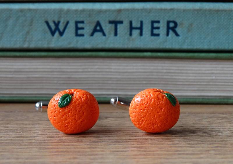 By The Shed Mandarine Orange Zitrusfrüchte Manschettenknöpfe - Versilbert Zuteilung Vegetarisch Gartenarbeit Obst Clementine Satsuma von BytheShed