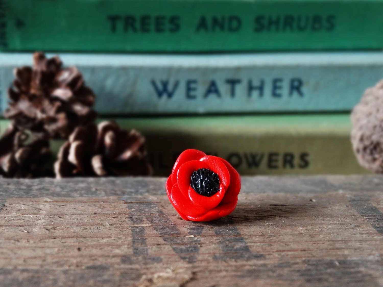 Durch Den Schuppen Rot Mohn Pin Abzeichen - Blumen Garten Geschenk Einzigartige Anstecknadel, Brosche, Krawatte von BytheShed