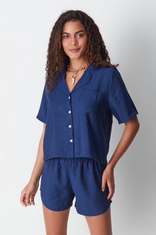 C&CITY Blusentop Kurzarmhemd und Shorts Set von C&CITY