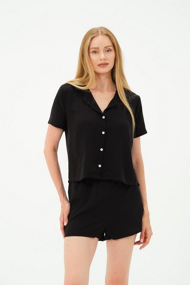 C&CITY Pyjama Viskose-Hemd-Shorts-Set 9156 Schwarz C&CITY Pyjama Viskose-Hemd-Shorts-Set 9156 Schwarz von C&CITY