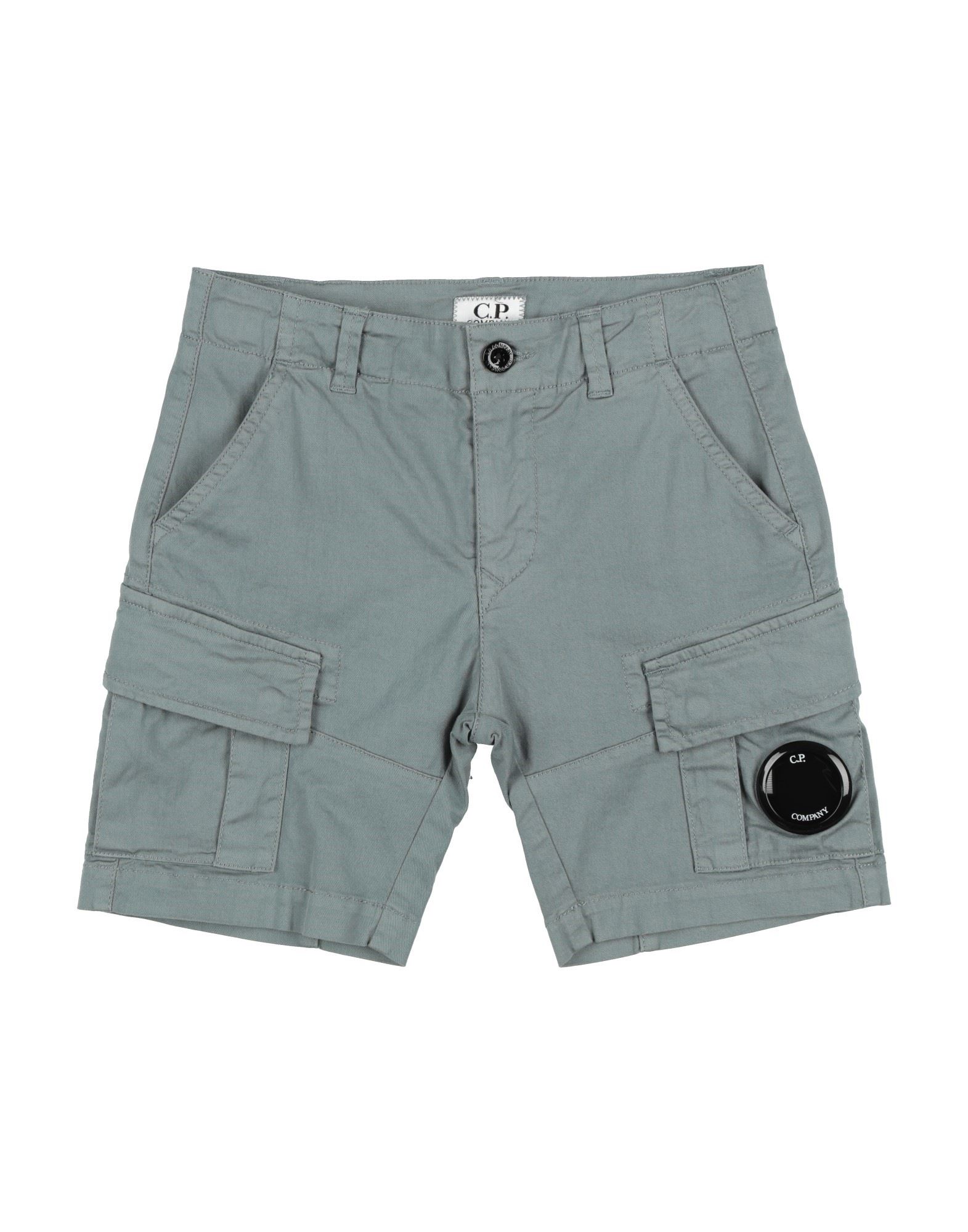 C.P. COMPANY UNDERSIXTEEN Shorts & Bermudashorts Kinder Grau C.P. COMPANY UNDERSIXTEEN Shorts & Bermudashorts Kinder Grau von C.P. COMPANY UNDERSIXTEEN