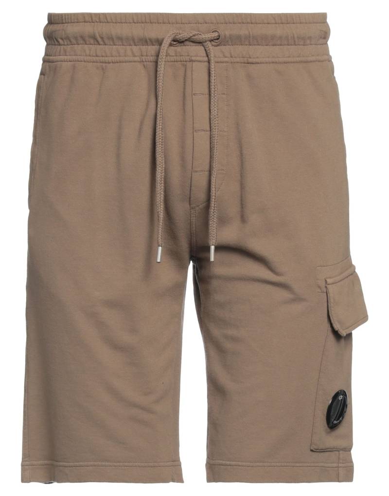 C.P. COMPANY Shorts & Bermudashorts Herren Braun von C.P. COMPANY