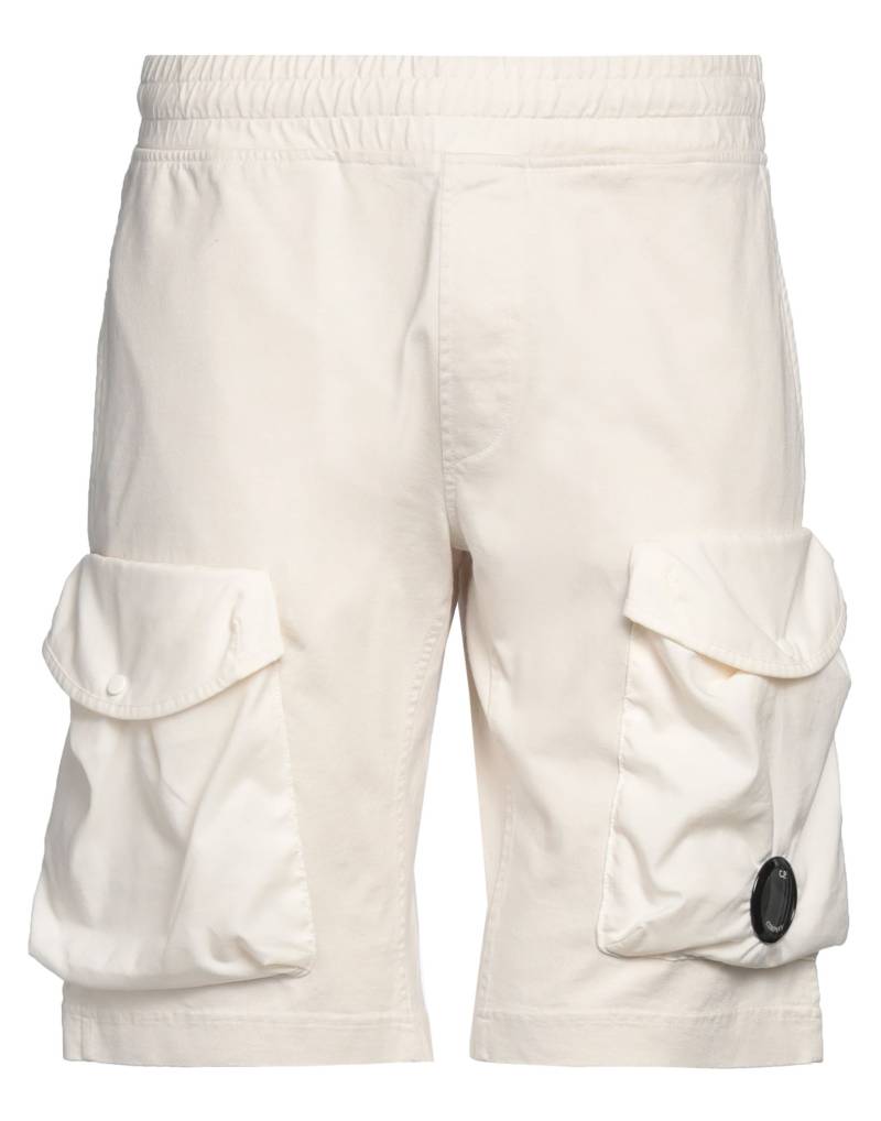 C.P. COMPANY Shorts & Bermudashorts Herren Cremeweiß von C.P. COMPANY