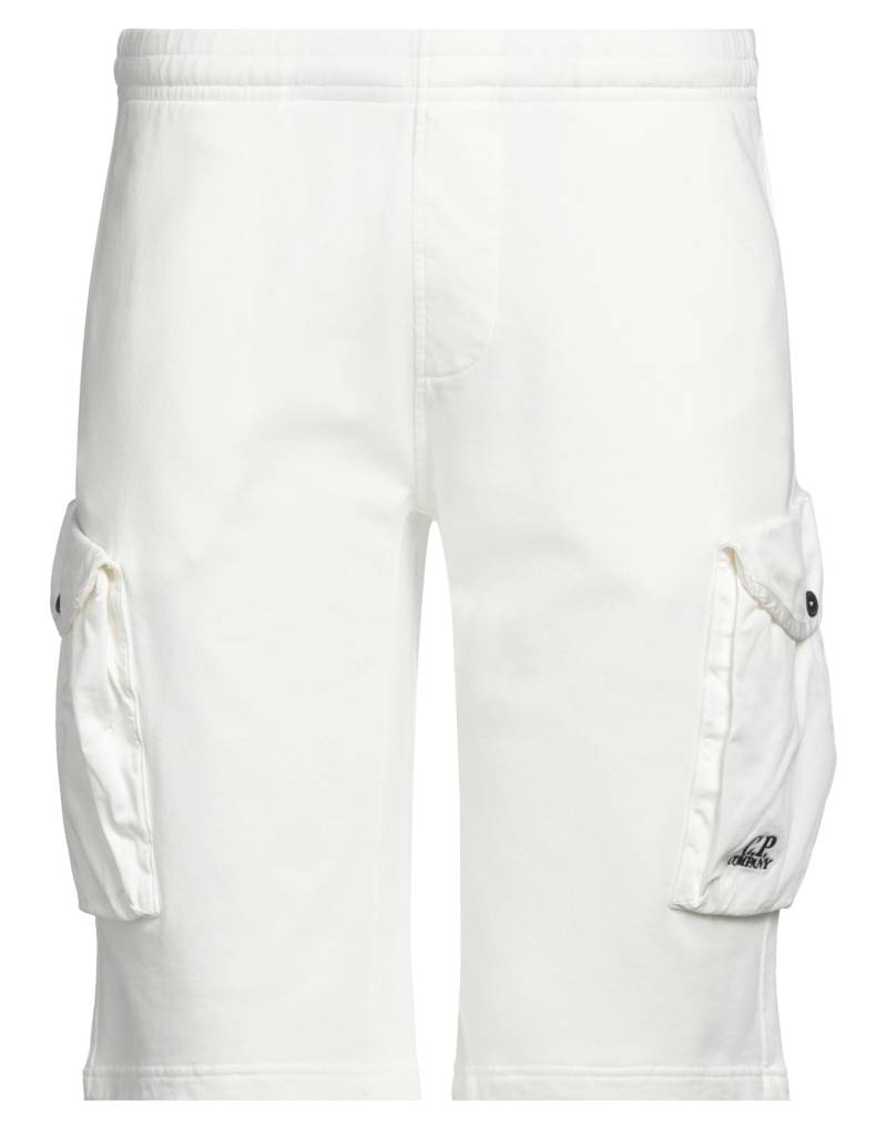C.P. COMPANY Shorts & Bermudashorts Herren Off white von C.P. COMPANY