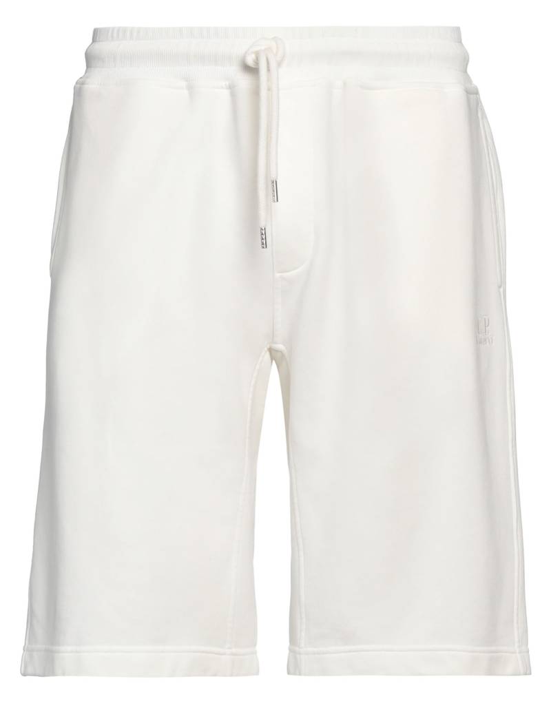 C.P. COMPANY Shorts & Bermudashorts Herren Weiß von C.P. COMPANY