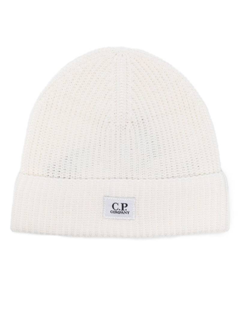 C.P. Company Beanie mit Logo-Patch - Weiß von C.P. Company