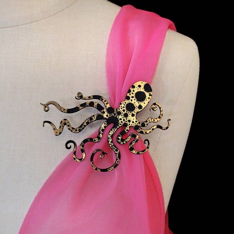 Gepunktete Oktopus Brosche - 10cm Große Statement 9 Neon Oder Metallic Farben Gepunktete Oktopus Brosche - 10cm Große Statement 9 Neon Oder Metallic Farben von CABfayre
