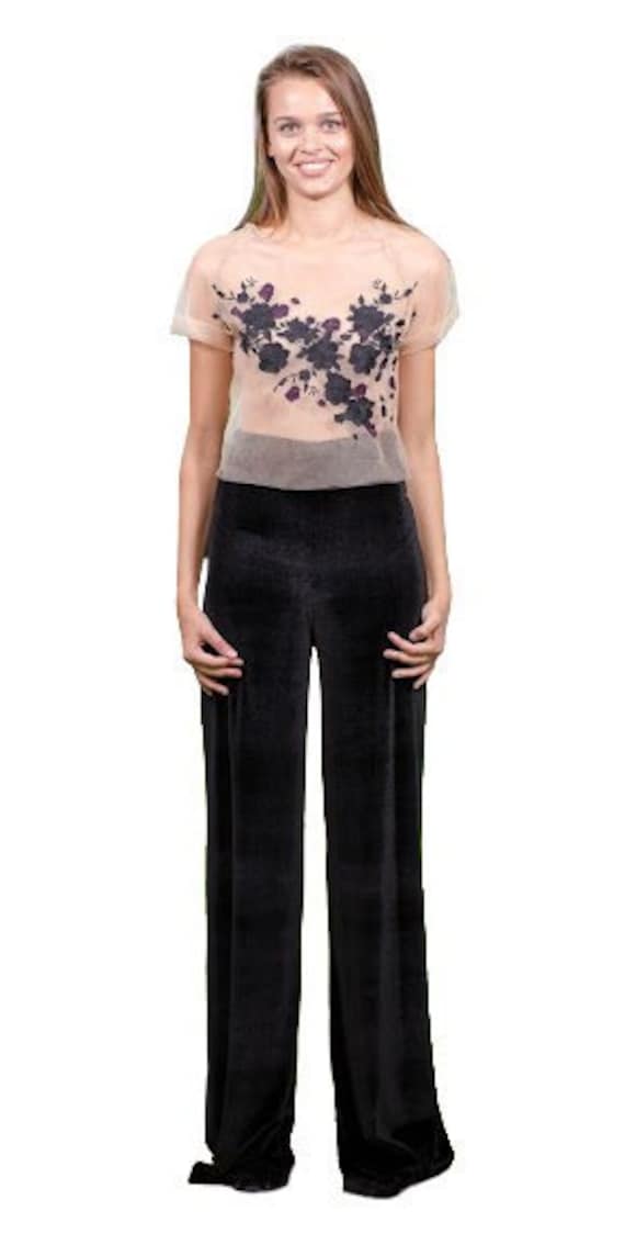 Uvialand Black Samt Hose Uvialand Black Samt Hose von CACTUSxUVIA
