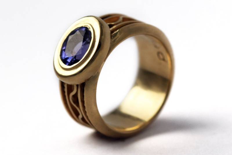 18K Goldring Mit Blauem Tansanit Aaa, Birthstone, Einzigartiger Verlobungsring, Versprechensring, Handgemachter Schmuck, Tansanit, Statementring von CADIjewelry