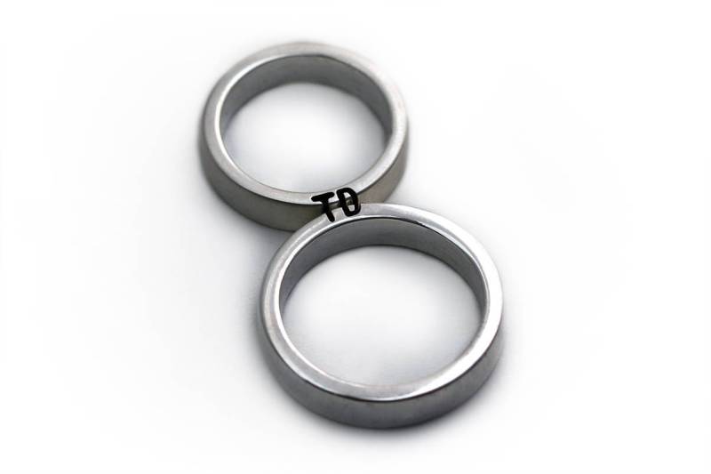 Initialen Passende Ringe, Versteckte Botschaften Für Seine Und Sie Einzigartige Trauringe, Herren Eheringe, Individuelles Hochzeitsband Set von CADIjewelry