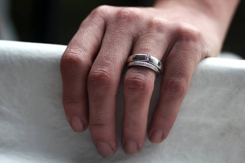 Verlobungsringe in Weißgold Oder Eheringe Für Frauen, Brautsets Mit Halber Ewigkeit, Diamant Eheringe, Herzringe von CADIjewelry