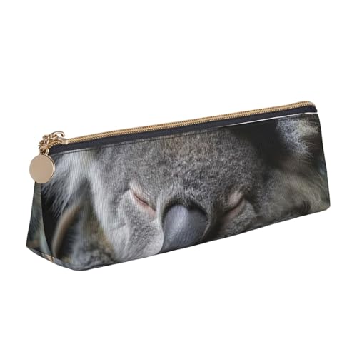 CADREWY Federmäppchen mit schlafendem Koala-Kappen-Aufdruck, großes Fassungsvermögen, 21,6 x 5,6 x 6,1 cm, dreieckiger Stifthalter mit Reißverschluss von CADREWY