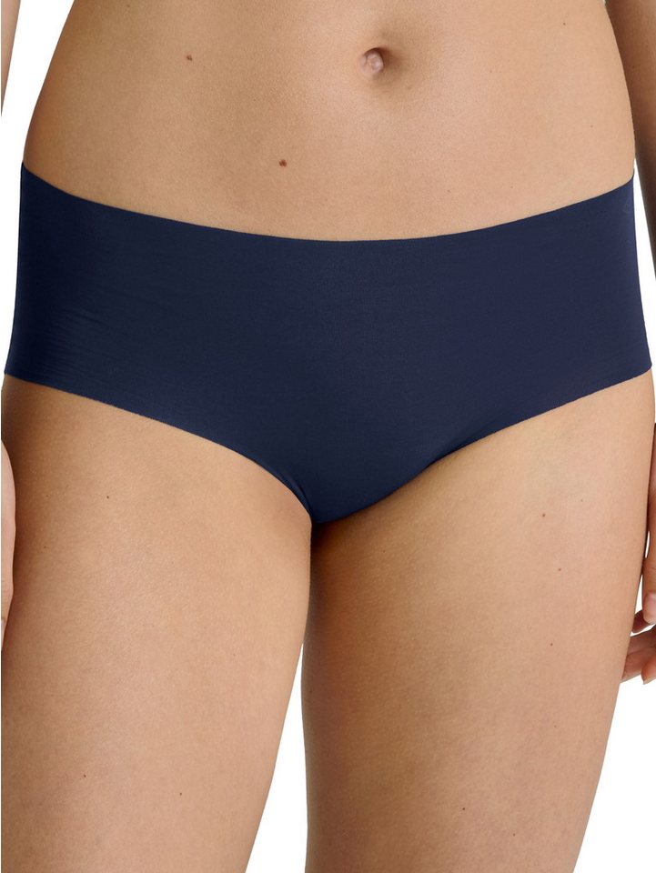 CALIDA Panty mit hüftiger Schnitt, seidig weich, atmungsaktiv, elastisch von CALIDA
