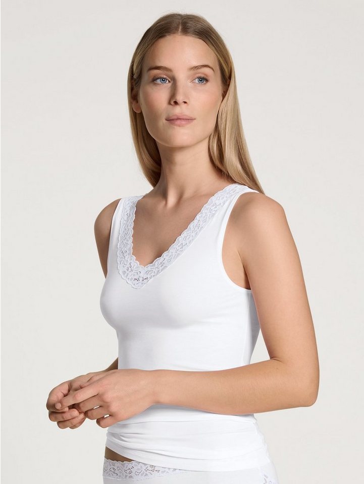 CALIDA Tanktop Natural Comfort Lace elastisch, V-Ausschnitt, weiche Spitze, breite Träger von CALIDA