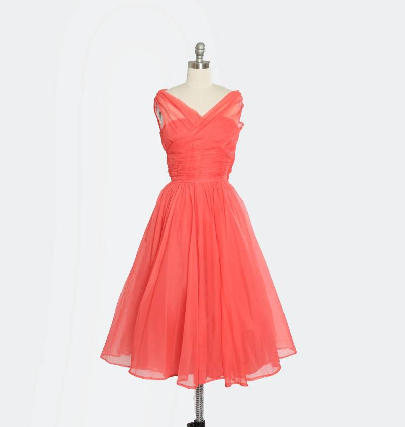 50Er Jahre Pinkfarbenes Chiffon Tüll Festkleid von CALIVINTAGEUSA