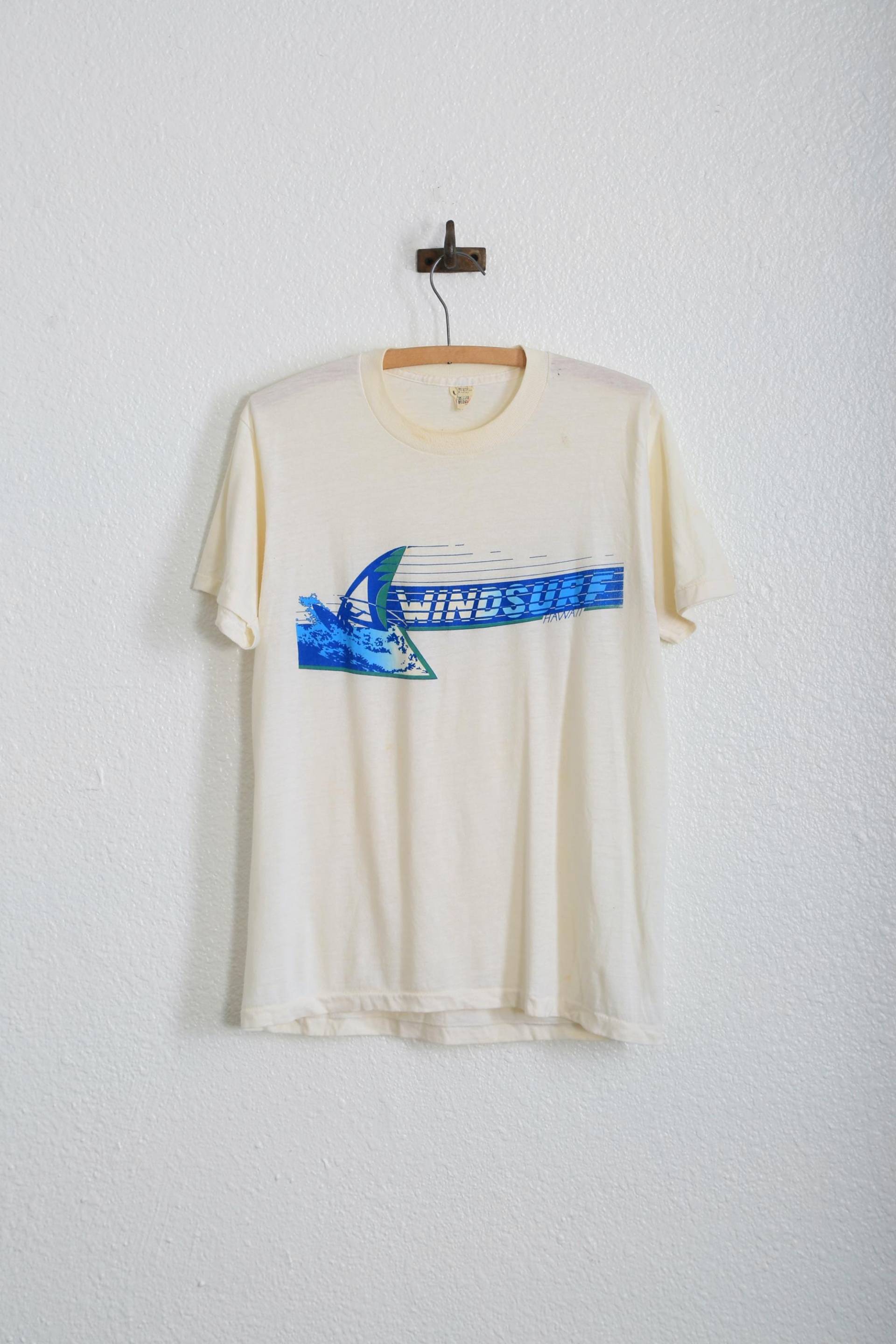 70Er Jahre Hawaiihemd | Vintage 1970Er Windsurf Hawaii T-Shirt 70Er Jahre Hawaiihemd | Vintage 1970Er Windsurf Hawaii T-Shirt von CALIVINTAGEUSA