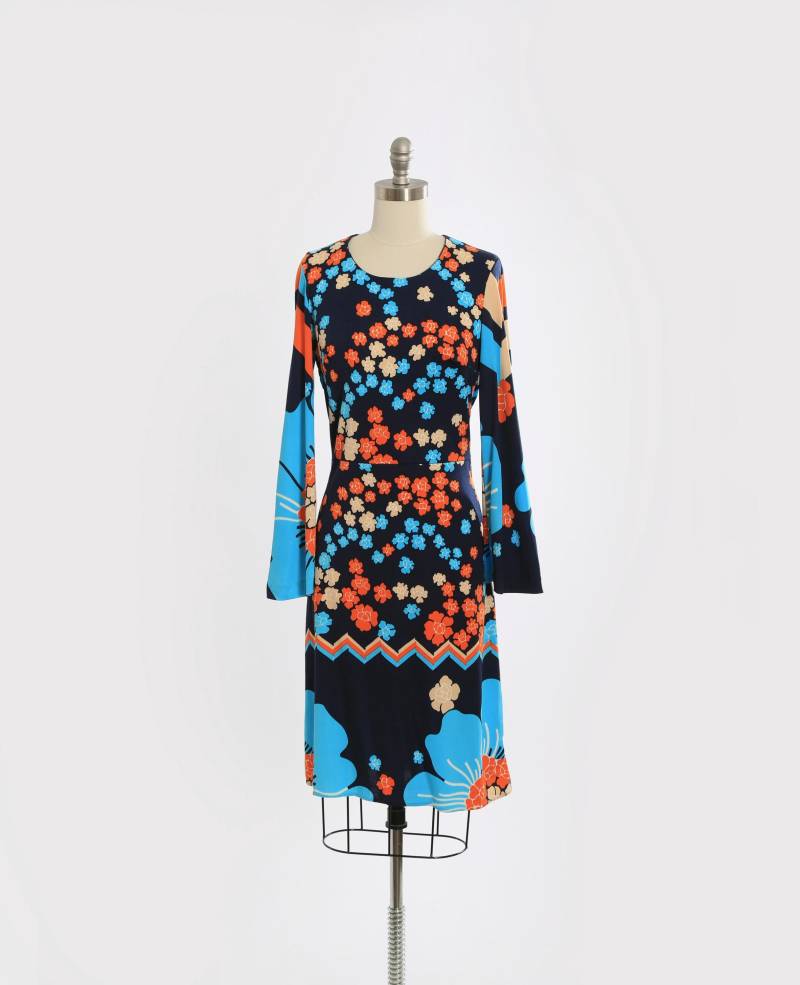 70Er Jahre Schweizer Kleid in Blau Und Orange von CALIVINTAGEUSA