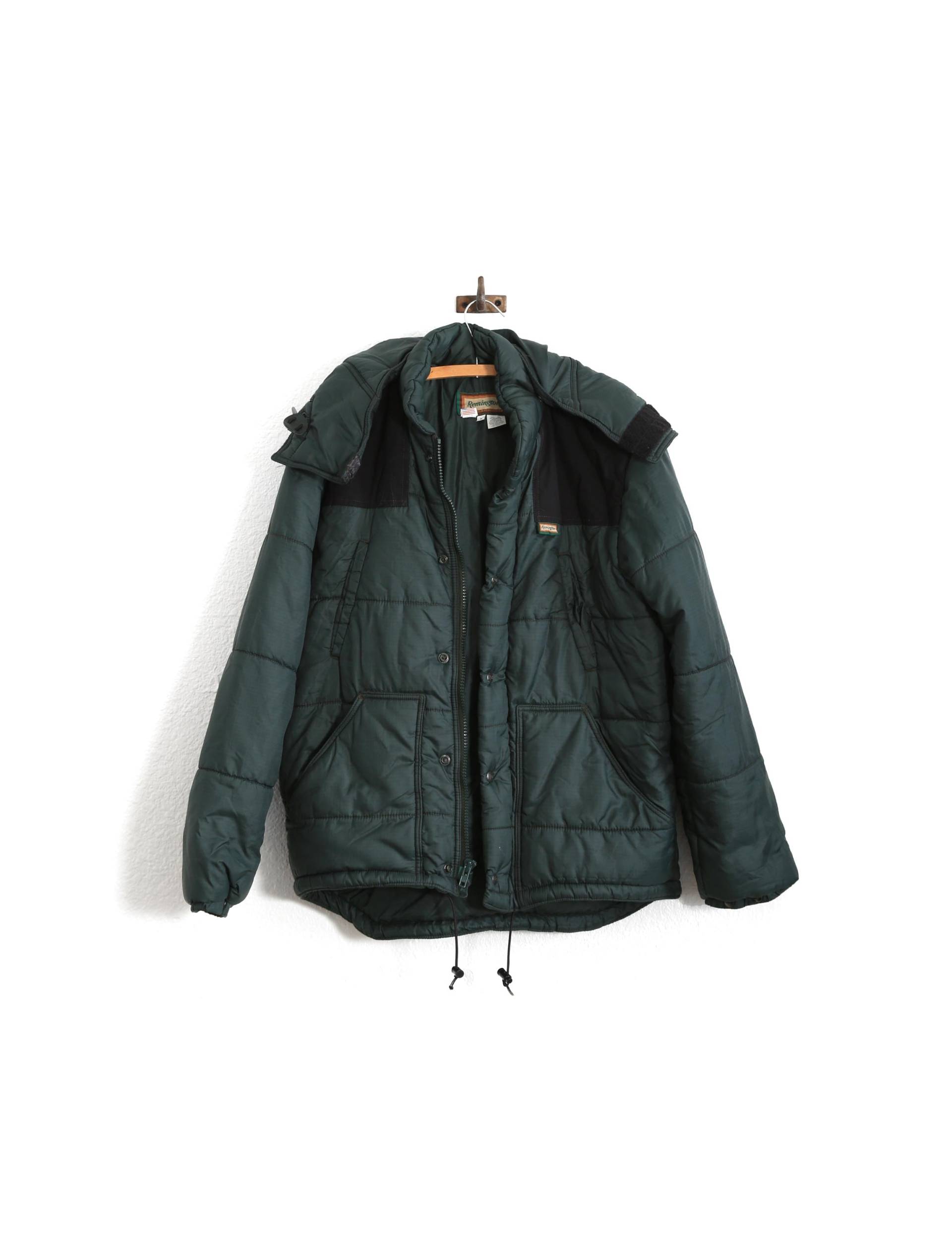 Vintage 80Er Jahre Remington Herren Grüne Kugeljacke Made in Usa Vintage 80Er Jahre Remington Herren Grüne Kugeljacke Made in Usa von CALIVINTAGEUSA