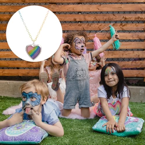 CALLARON Halskette Herzanhänger Bunt Party Schmuck Geschenk Zarte Kette für Mädchen mit Farbigem Regenbogen design Robust und Farbecht für Alltag und Fest von CALLARON