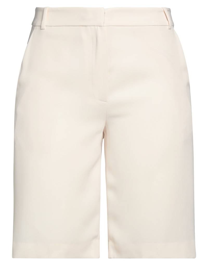 CALVIN KLEIN Shorts & Bermudashorts Damen Elfenbein von CALVIN KLEIN