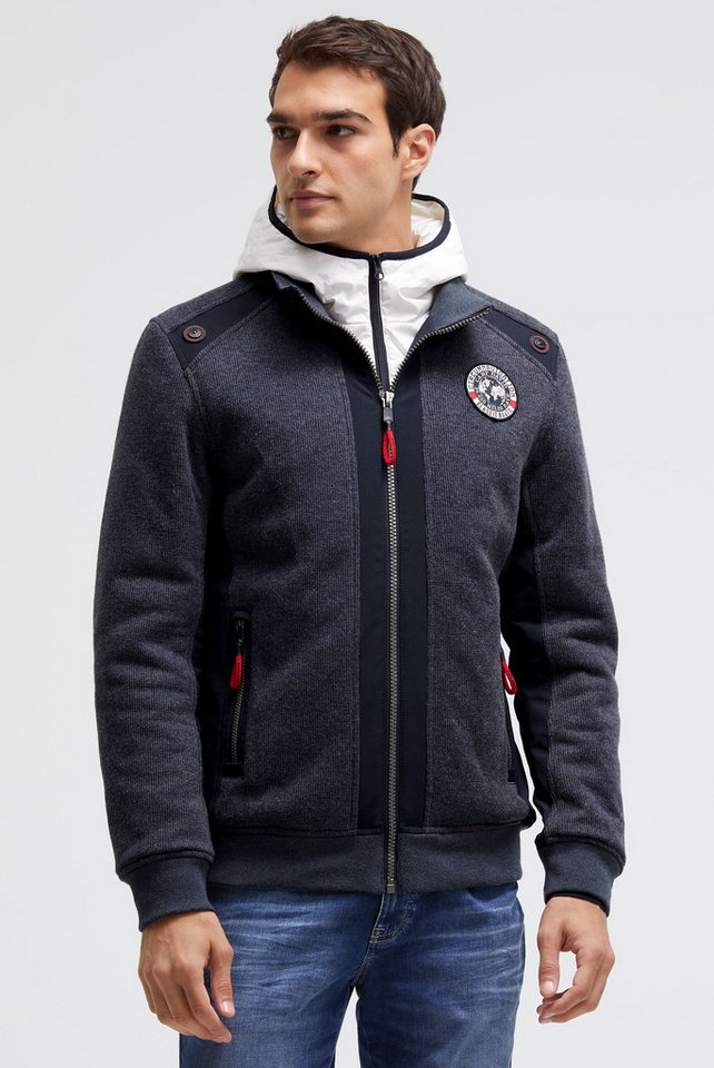 CAMP DAVID Outdoorjacke mit Reißverschluss an den Einschubtaschen von CAMP DAVID
