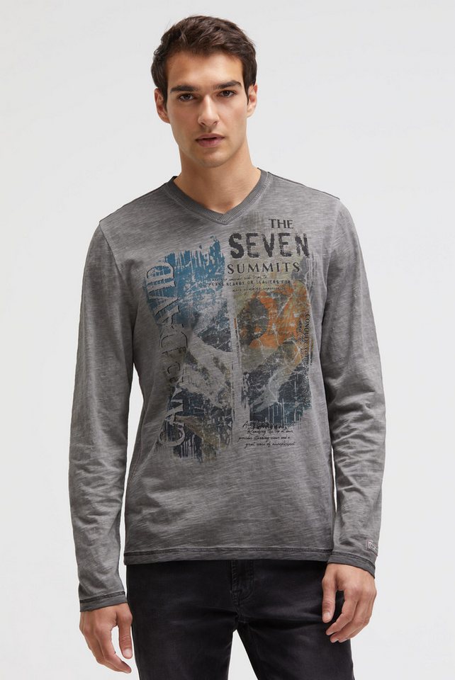 CAMP DAVID V-Shirt mit maskulinem V-Ausschnitt von CAMP DAVID