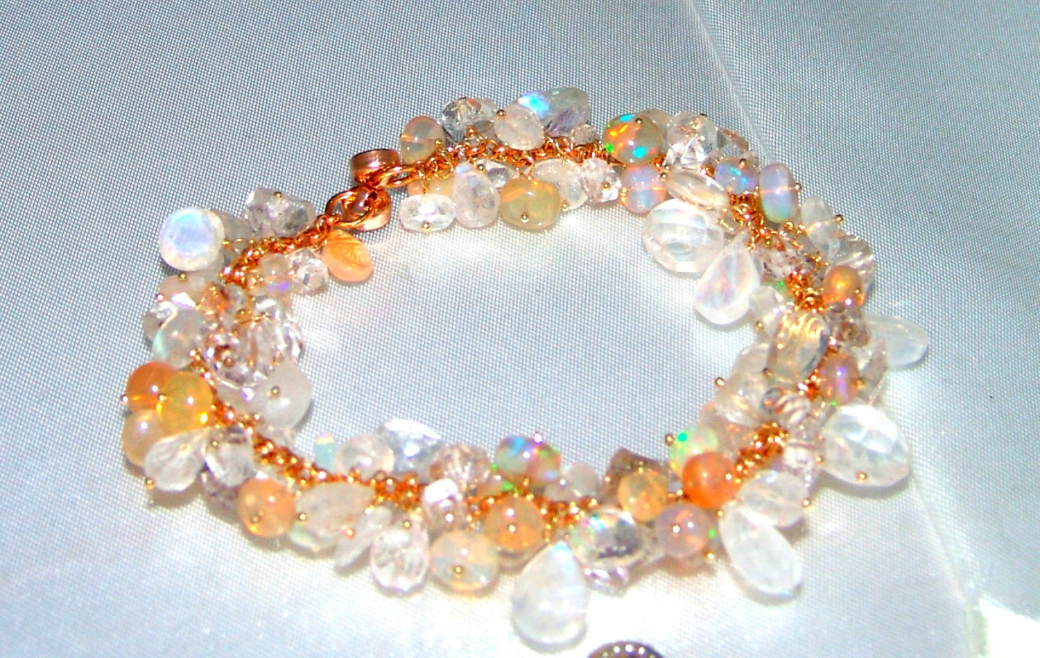 14K Gold Gf Herkimer Diamant Mondstein Opal Edelstein Cluster Armband 14K Gold Gf Herkimer Diamant Mondstein Opal Edelstein Cluster Armband von CAPGEMS2