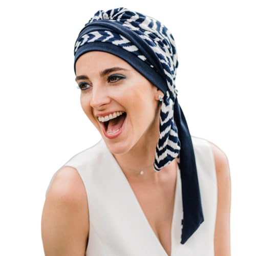 CAREBELL Lucia Onkologisches Halstuch, Zick-Zack-Blau-Design, lange Bänder, Bambusgewebe, ideal für Chemotherapie und Alopezie, handgefertigt in Spanien. von CAREBELL