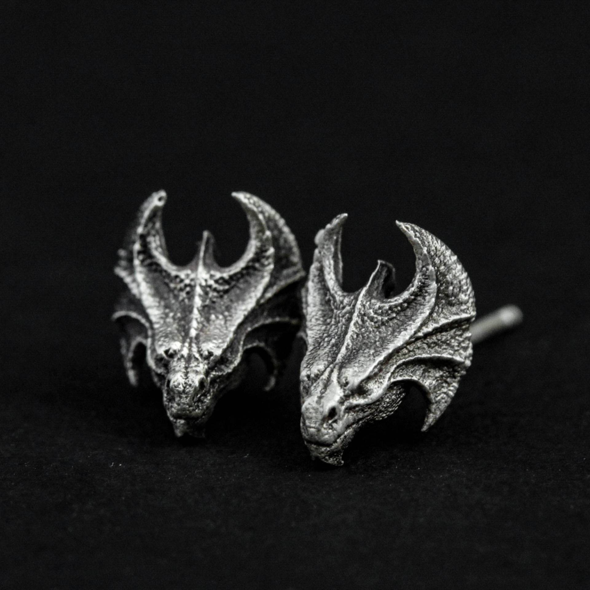 925 Sterling Silber Ohrringe, Gehörnte Drachen Silberohrringe, Dinosaurier Handgemachte Tier Geschenke - Männer Ohrringe von CARO2CARA