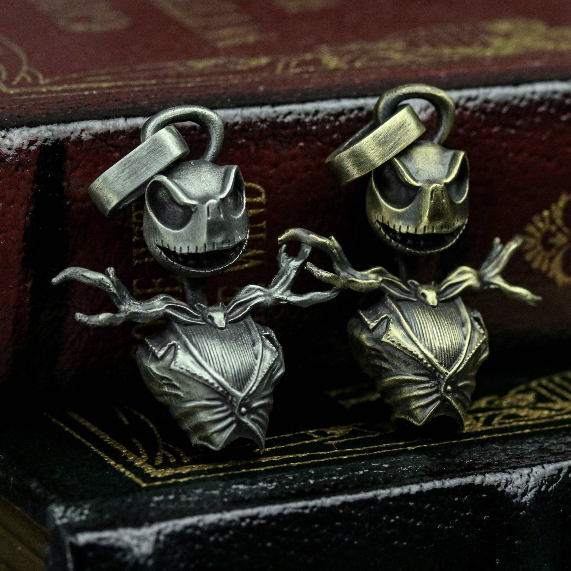 Jack Skull Halskette, Gothic Anhänger, Schädel Fright Night Anhänger-Handmade von CARO2CARA