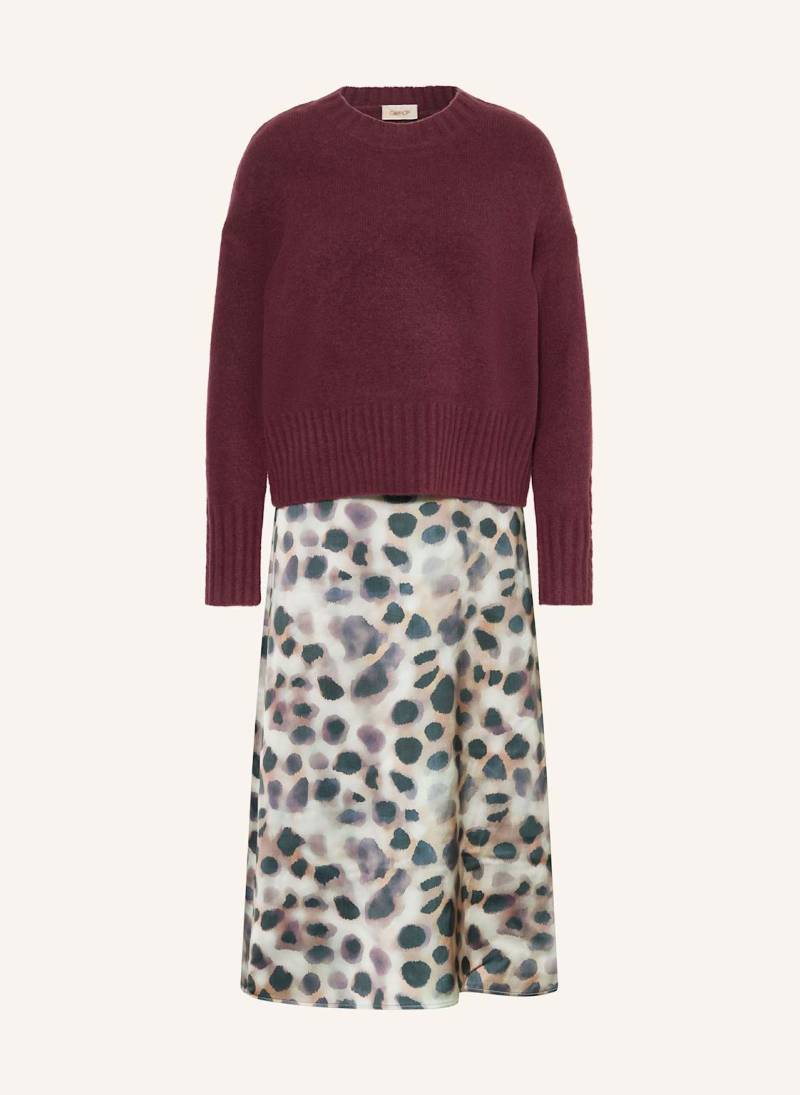 Cartoon Set: Pullover Und Satinkleid lila von CARTOON