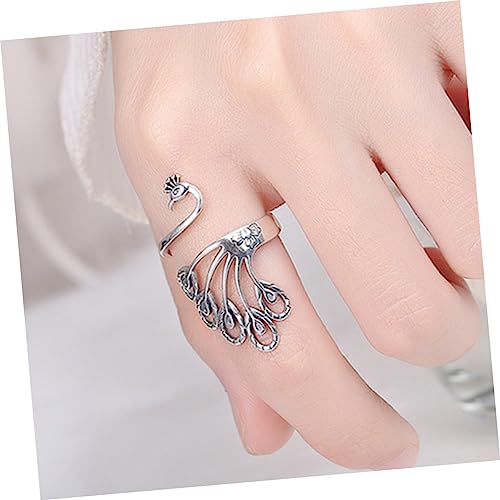 CATIEBYE Vintage Pfauenring für Damen Verstellbarer Ethno Stil Offener Kupferring mit Retro Look Einzigartiges Design als und Häkelhilfe für Frauen Modischer Statement Zufällige Farbe von CATIEBYE