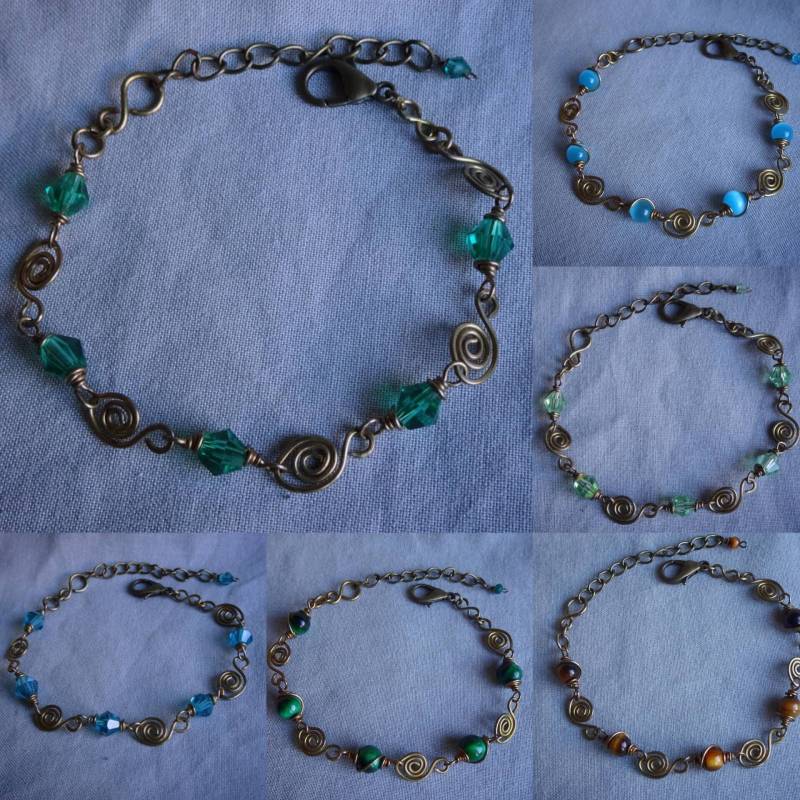 Rustikaler Armreif Spirale Aus Messing Mit Edelstein Perlen Antikbronze Vintage Elegant Hippie Boho Chic Römisch Mittelalter Altägyptisch Rustikaler Armreif Spirale Aus Messing Mit Edelstein Perlen Antikbronze Vintage Elegant Hippie Boho Chic Römisch Mittelalter Altägyptisch von CBradfieldDesign