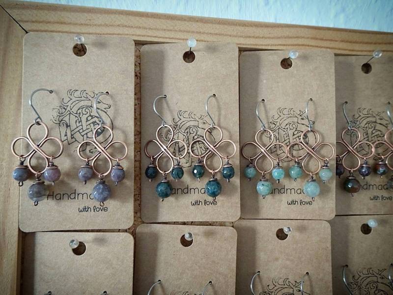 Handgefertigte Rustikale Kupfer Ohrringe Achat Edelstein Perlen, Boho Hippie Stil von CBradfieldDesign