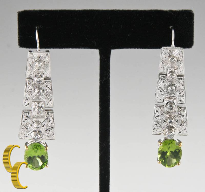 14K Weißgold Ohrringe Mit Diamanten & Grünem Peridot Unikate von CCJStore