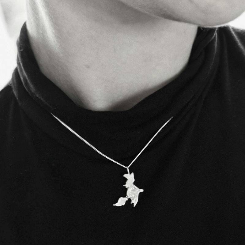 Hexen Schmuck Mit Gravur, Silberkette Anhänger von CCharmedCCreations