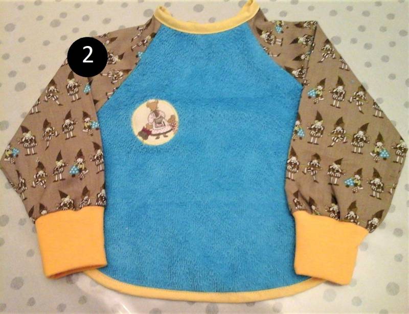 Bavoir À Manches Fait Main Bleu/Jaune Petit Lutins 6 Mois - Handmade Lätzchen Mit Ärmeln Blau/Gelb Monate von CCushions